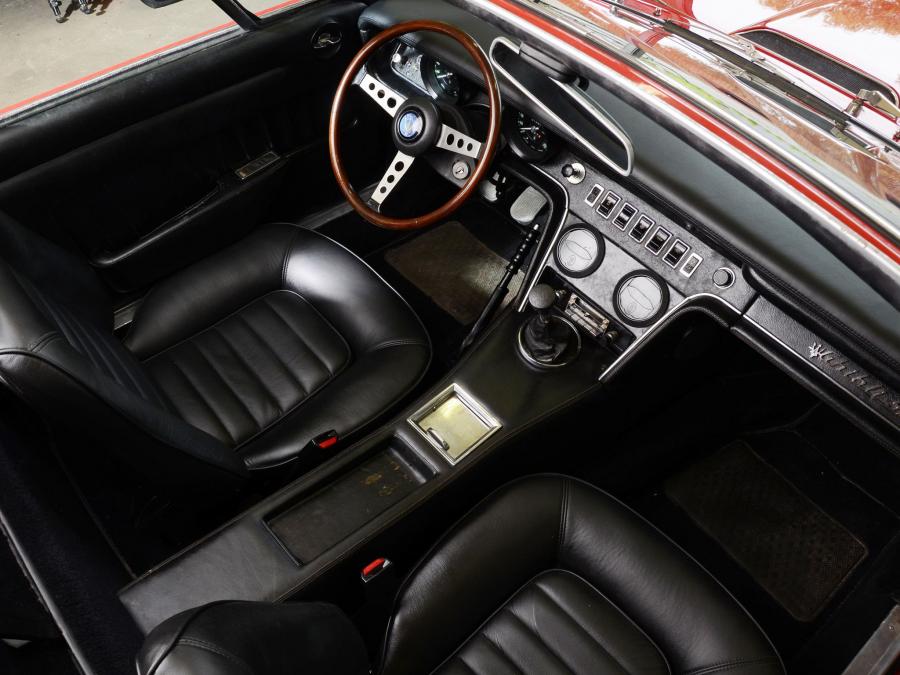 Maserati Ghibli Spyder SS 1970 года  (фото 12 из 12)